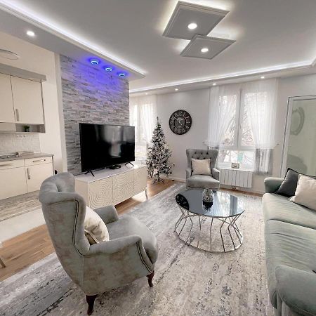 טוזלה Fontana Apartmani Free Parking מראה חיצוני תמונה