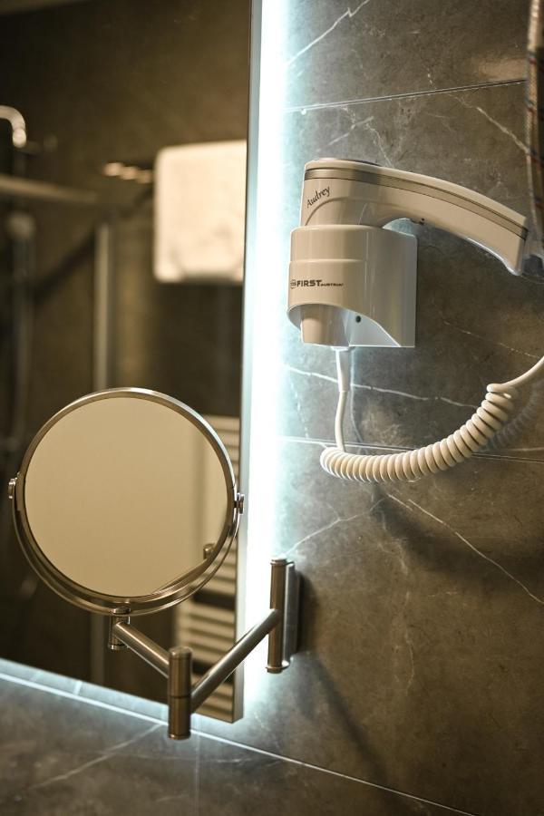 טוזלה Fontana Apartmani Free Parking מראה חיצוני תמונה
